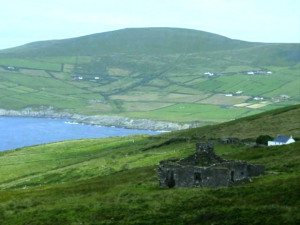 EI_007_ireland_from_cia Irish countryside and ruins of old farm house
